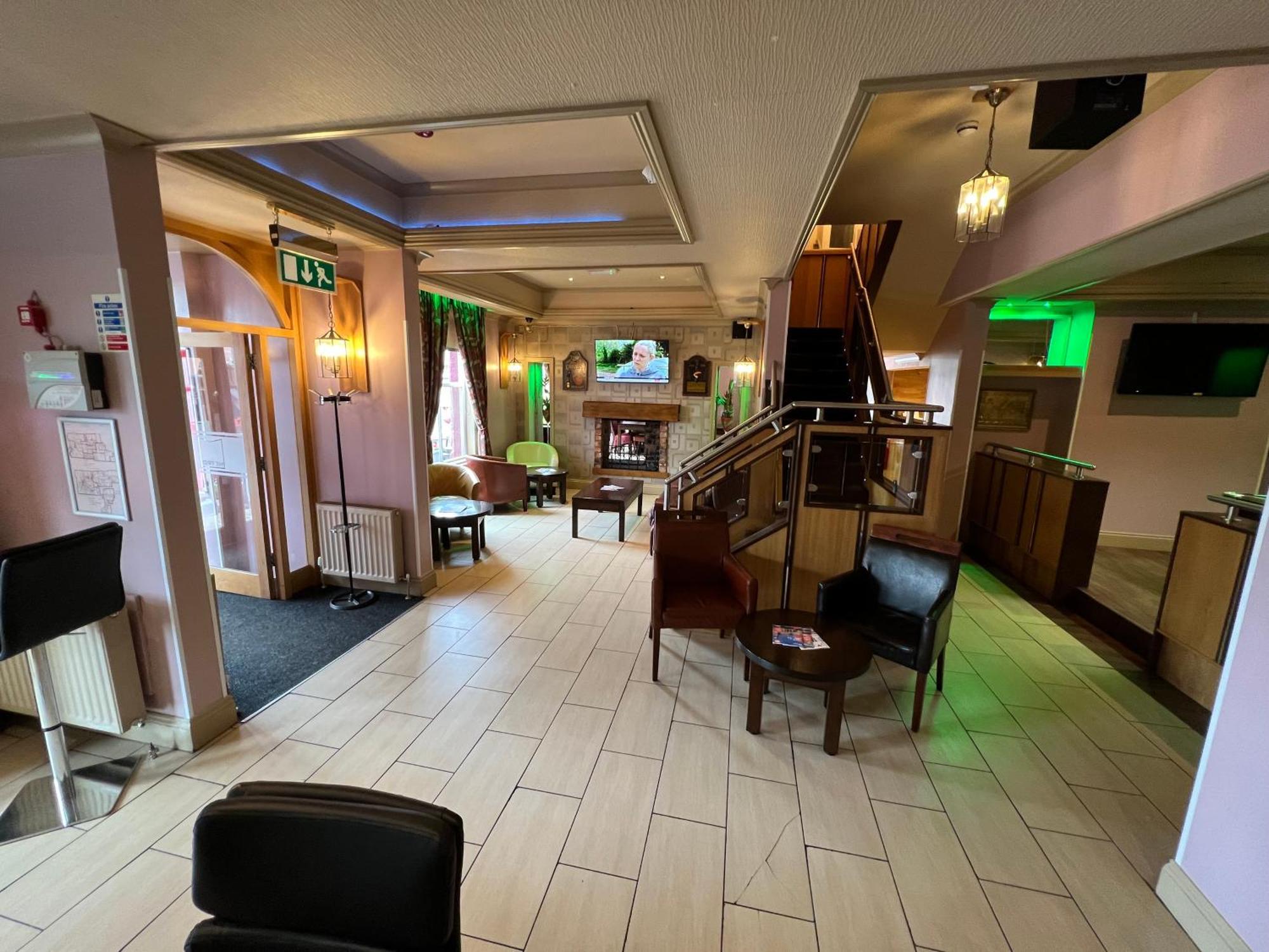Southport Metro Hotel Εξωτερικό φωτογραφία